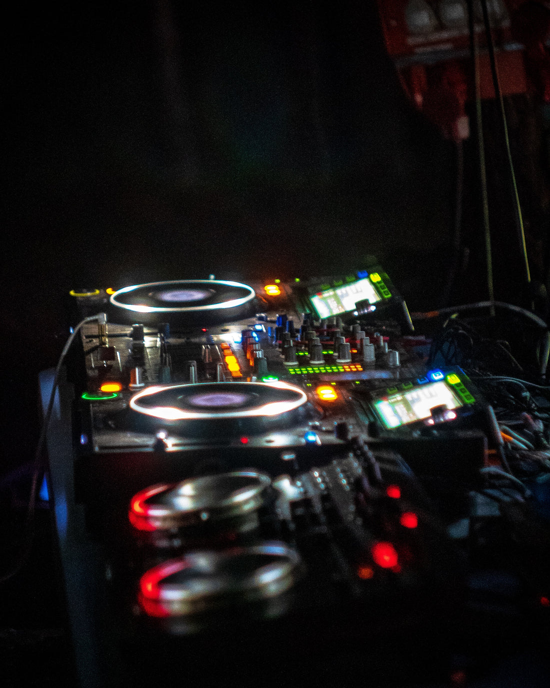 How to Get Started as a DJ Using Turntables: Mastering Turntables as a DJ